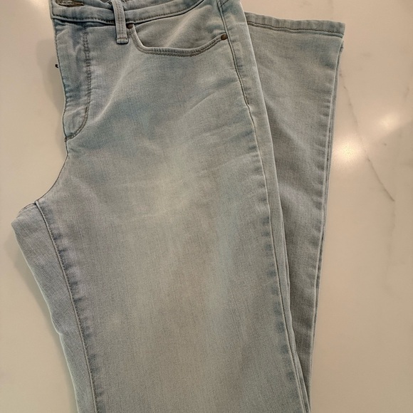 Charter Club Women's Straight Leg Jeans in Soft Blue - Picture 6 of 6